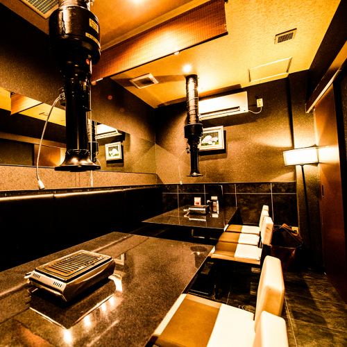 ≪Semi-private rooms are also available for drinking parties and banquets≫