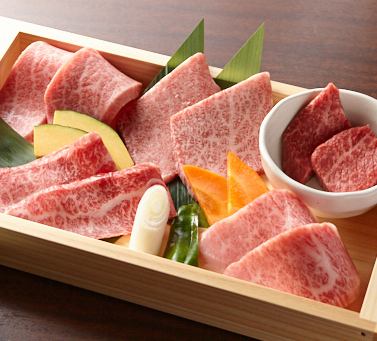 【神戸牛堪能コース】神戸牛カルビ、特選カルビ、カイノミ、三角バラ、ササミ含む全11品
