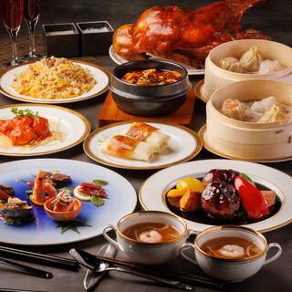 《銀朱-ginsyu-ランチコース》窯焼き北京ダックやフカヒレと海老のスープなど全8品のフルコース