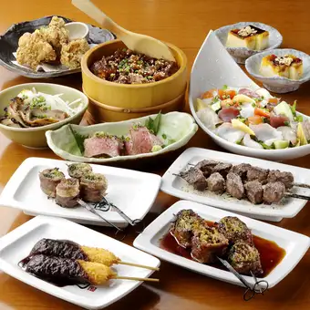 『豪華ふんだん匠コース(飲放付)』黒毛和牛の串焼き,ローストビーフ,牛飯も旨い!歓迎会送別会