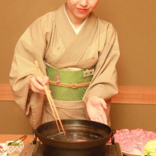 <Kimono staff will serve you> We will try to be attentive, attentive, and worried, and aim to provide first-hand service before customers tell us.It is our pleasure to say "Thank you" when you return.