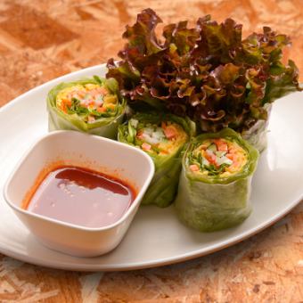 Fresh seafood spring roll