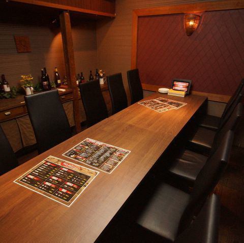 【2階席】12名様席が用意できる完全個室。周りを気にせずゆっくり宴会を！
