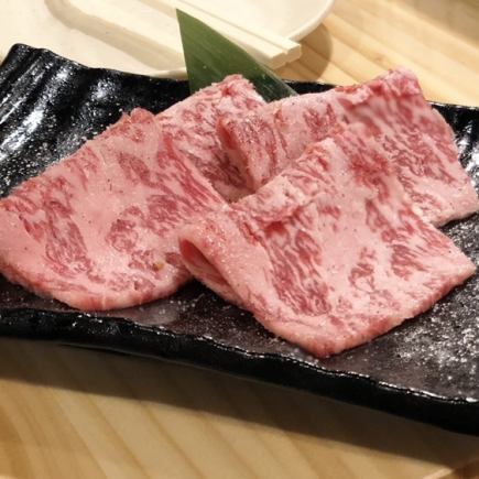 黑毛和牛里脊肉也可以吃！！超值套餐（全13品）120分鐘無限暢飲◎4,480日元（含稅）