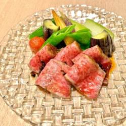 近日開始予定！夏野菜と松阪牛のローストビーフ