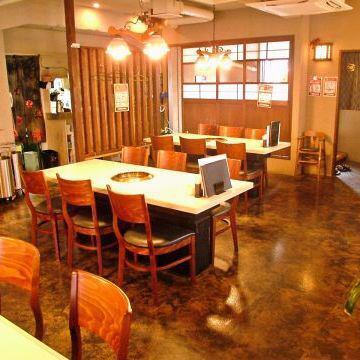 仲間と気軽に集える雰囲気が魅力