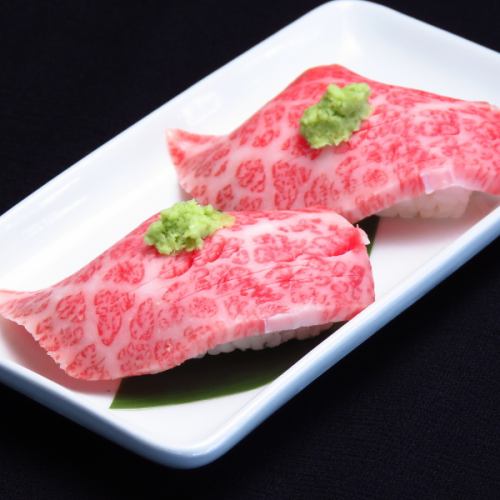 【俐輔で一番人気】肉寿司！ぜひ一度はご賞味ください♪