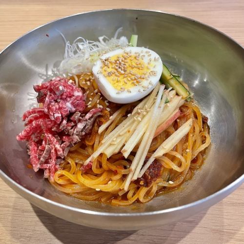 ビビン麺　韓国風まぜ麺