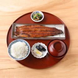 Grilled eel meal