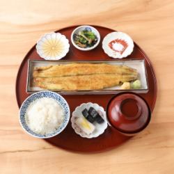 Grilled eel set meal