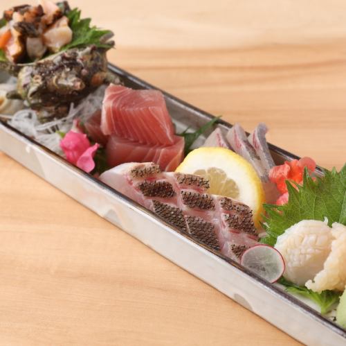 Assorted 5 types of sashimi