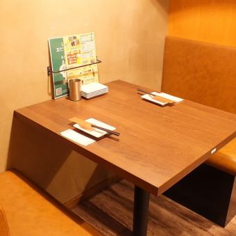 Table seating for 2 people.You can spend your time relaxing without worrying about your neighbors◎◎