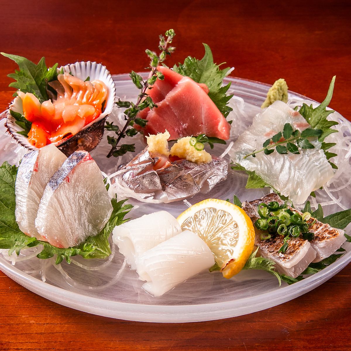 厳選仕入れの新鮮な魚介を心ゆくまでお楽しみください。
