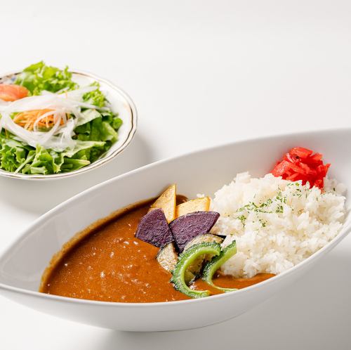 ベジタブルカレー&スモールサラダ