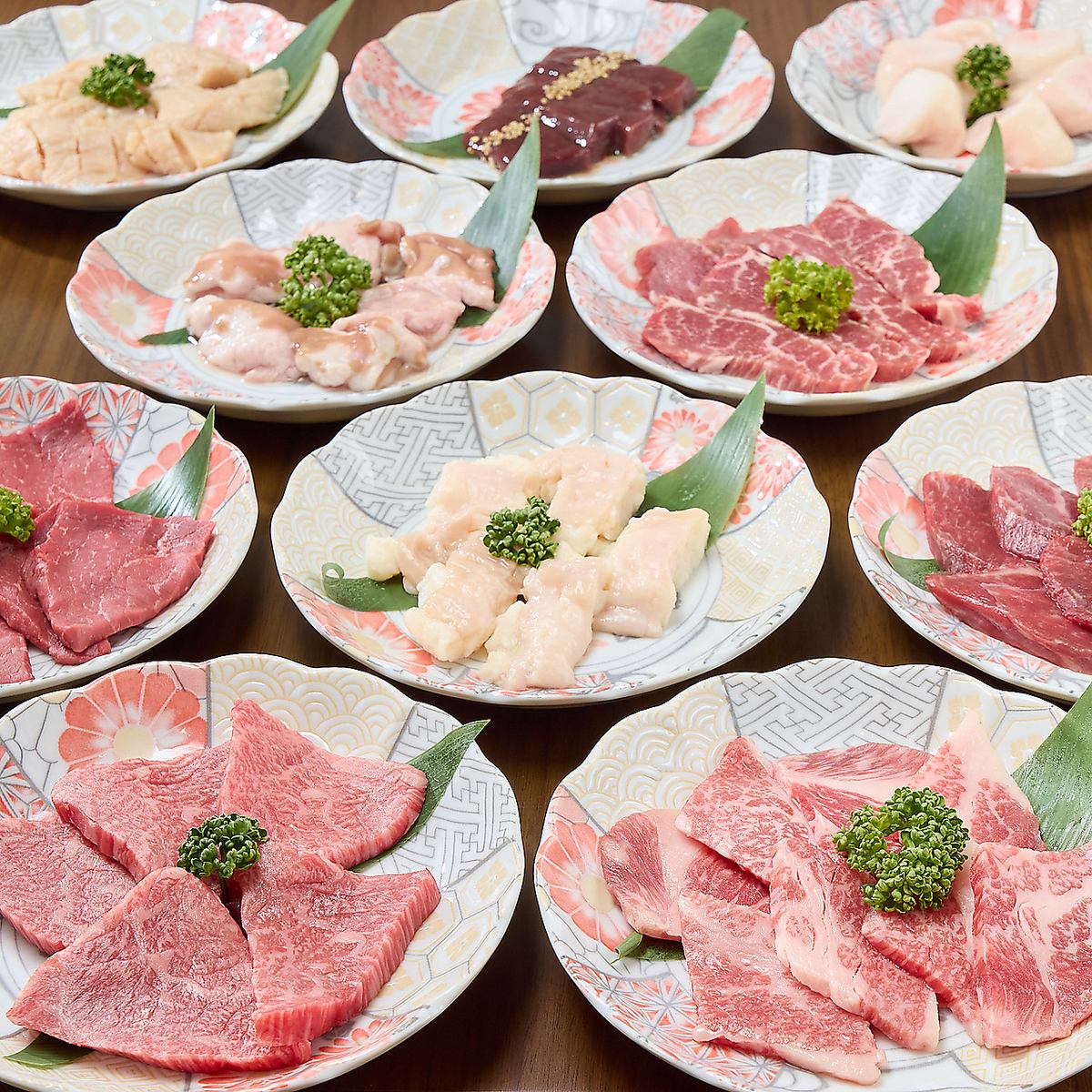 2階のお席はテーブル席で個室あり♪8名様～10名様までご利用可能