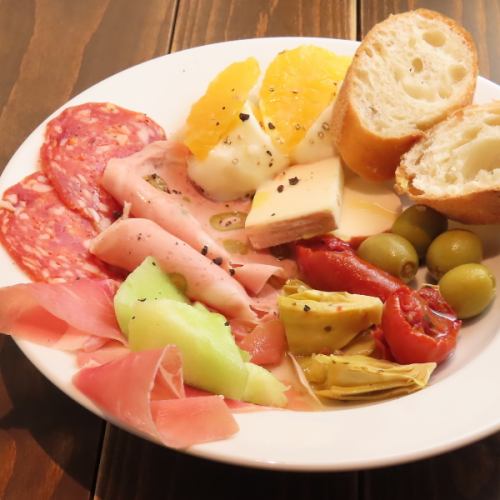 Italian hors d'oeuvres