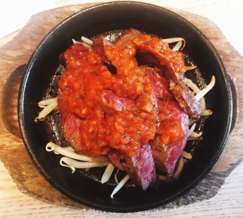 Beef Skirt Steak Grill ~Spicy Tomato Sauce~