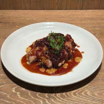 柔らかジューシー豚バラ肉の赤ワイン風味のバルサミコ酢豚