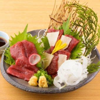 Kumamoto specialty: Assorted horse sashimi