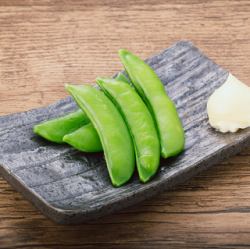 Domestic thick snap peas