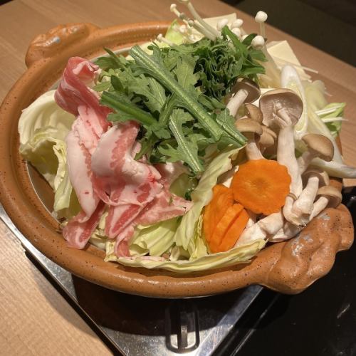 Marumi pork stew hot pot