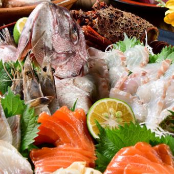 [February] Luxury banquet course ★ A wide variety of gourmet foods from the mountains and the sea! 7,000 yen course with snow crab ★ 90 minutes of all-you-can-drink included