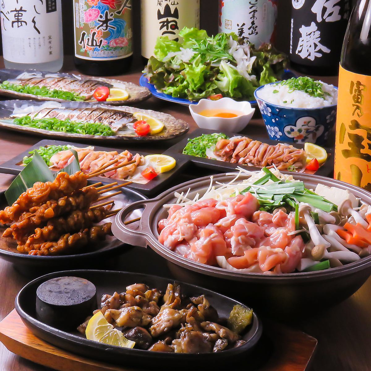 炭火烤本地雞和正宗炭火烤雞肉串很受歡迎！提供無限量自助餐◎