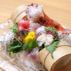 Assorted seasonal sashimi