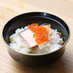 鮭といくらのミニ親子丼