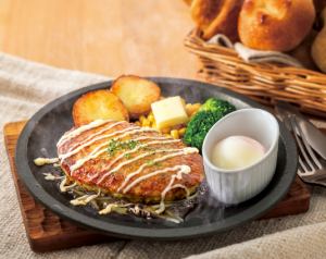 照烧汉堡牛排配溏心蛋