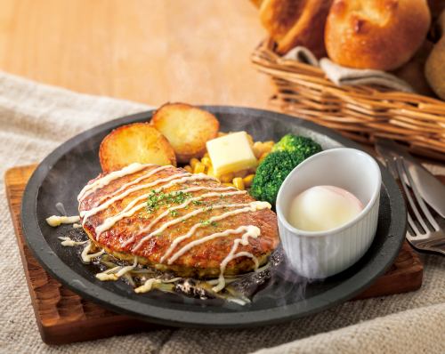 照烧汉堡牛排配溏心蛋