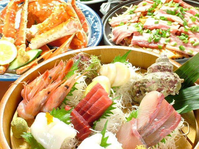 寛ぎの人気のお座敷で、漁師が浜で食べる様な新鮮魚介を堪能!