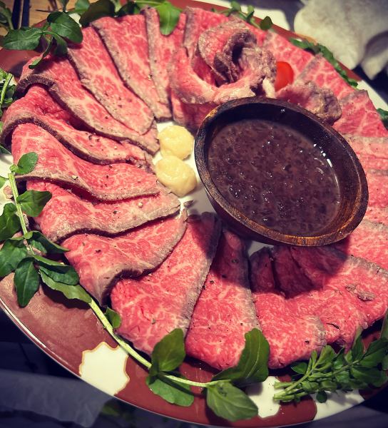 [Couple-only course] 7 dishes with homemade Wagyu roast beef as the main course + 1 drink