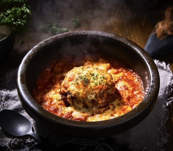 デミグラスハンバーグドリア