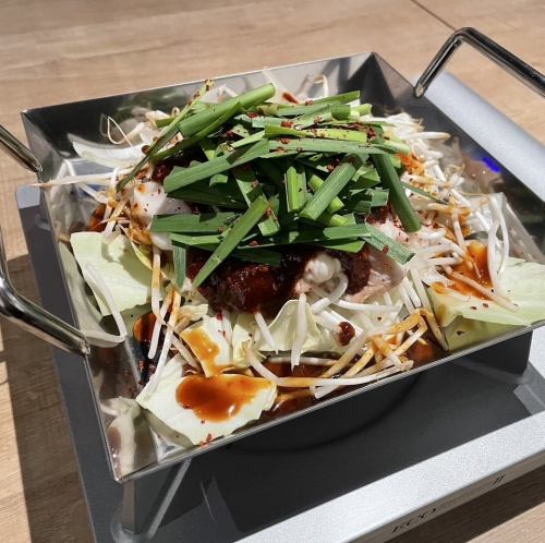 ちりとり鍋/味噌モツ鍋