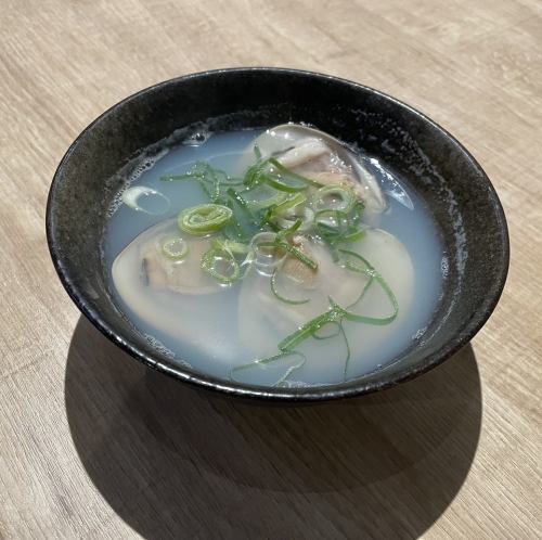 大はまぐりの酒蒸し/スンドゥブ