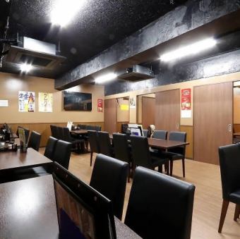 4名×12テーブル