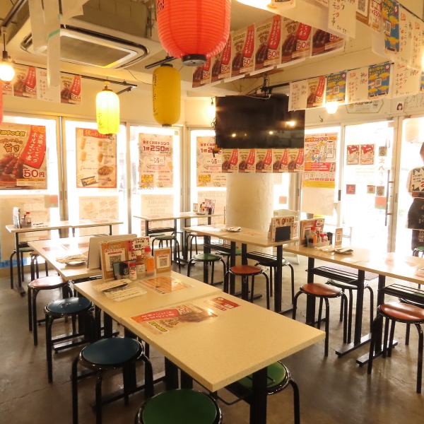 【最小32名～最大60名までの貸し切り利用が可能】当店では最小32名～最大60名までの貸切まで承っております！大人数の時はぜひ一度店舗までお問い合わせください！コースもご用意しているため、会社の宴会や友人知人との飲み会にも最適です！　※画像は系列店舗です