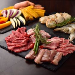 Assortment of 3 hors d'oeuvres