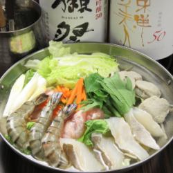 Seafood soup with fragrant yosenabe