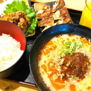 【ランチ】ちびすけお昼のランチ♪サービスランチは700円(税込)から※ごはん、.麺の大盛無料！！