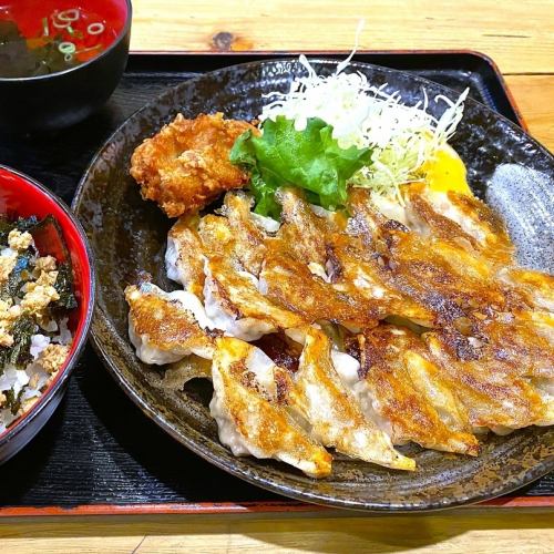 ★餃子定食★