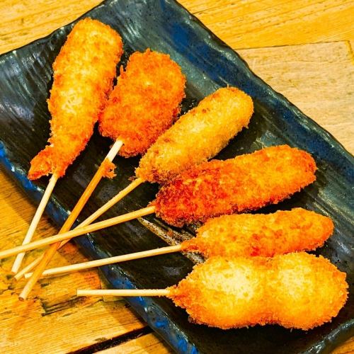 Assortment of 6 types of kushikatsu (deep-fried skewers)