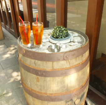 On sunny days, you can also make a cup of cups on the terrace (no chairs) * Smoking is allowed at the terrace seat even during the no-smoking period