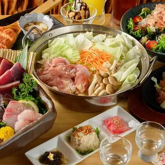 【椿コース】2時間飲み放題付き!!匠の大山鶏つくね焼き、水炊き鍋など8品を堪能!!鍋有り