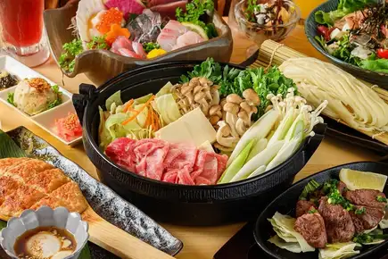 豪華【月コース】2.5時間飲放付!夏は「しゃぶしゃぶ」冬は「すき焼き」♪絶品「牛鍋」を堪能
