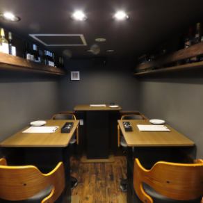 秋葉原周辺でのデートや女子会のお食事にオススメ!店内は明るく余裕のある空間をご用意しております。少人数から大規模のご宴会まで、シーンに合わせてご利用いただけます。貸切も承っておりますので、お気軽にお問い合わせください!ご予算に応じてご対応させていただきます!