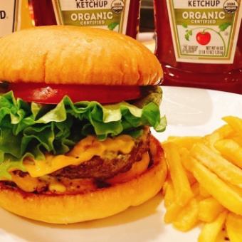 [Lunchtime course] ◆Double double combo/with fries and drink◆1550 yen (tax included)