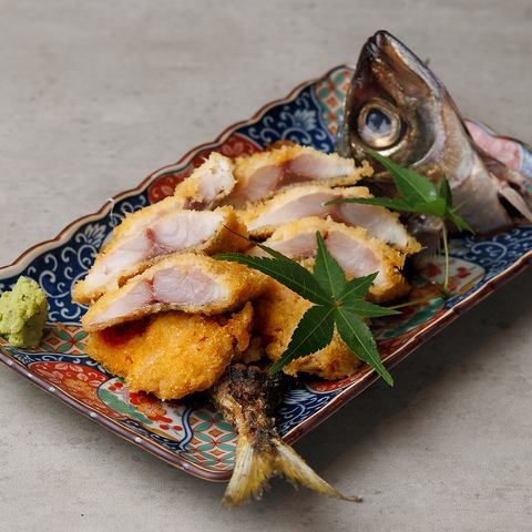 [New sensation! Rare fried horse mackerel!]