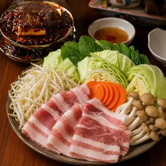 2時間飲放題付 7品 人気の蒸篭 夏木立コース《4400円》全席個室◎